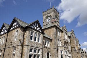 chevin clock tower administration building may 2012 10 sm.jpg